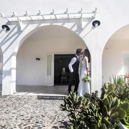 Villa Eos Imerovigli (Santorini)